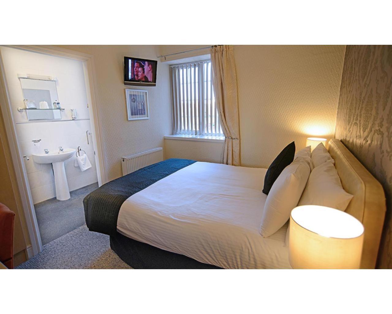 Briardene Hotell Blackpool Rum bild